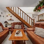 Casa Astrid By The Sea In Пореч