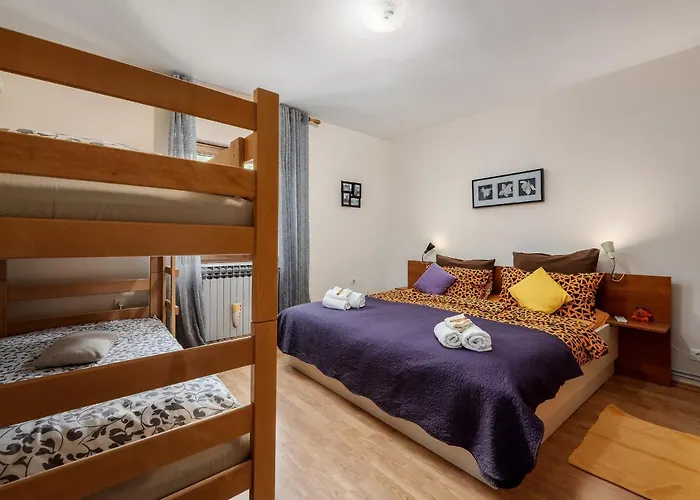 Дом отдыха Casa Astrid By The Sea In *