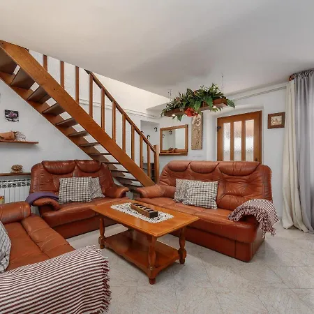 Casa Astrid By The Sea In Ferienhaus