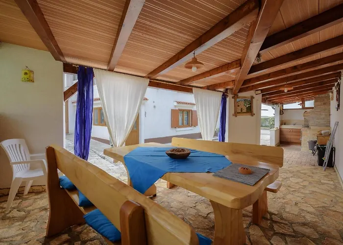 Casa Astrid By The Sea In 別荘