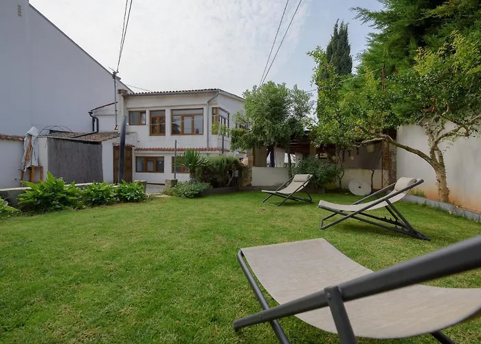 Casa Astrid By The Sea In Nyaraló Poreč